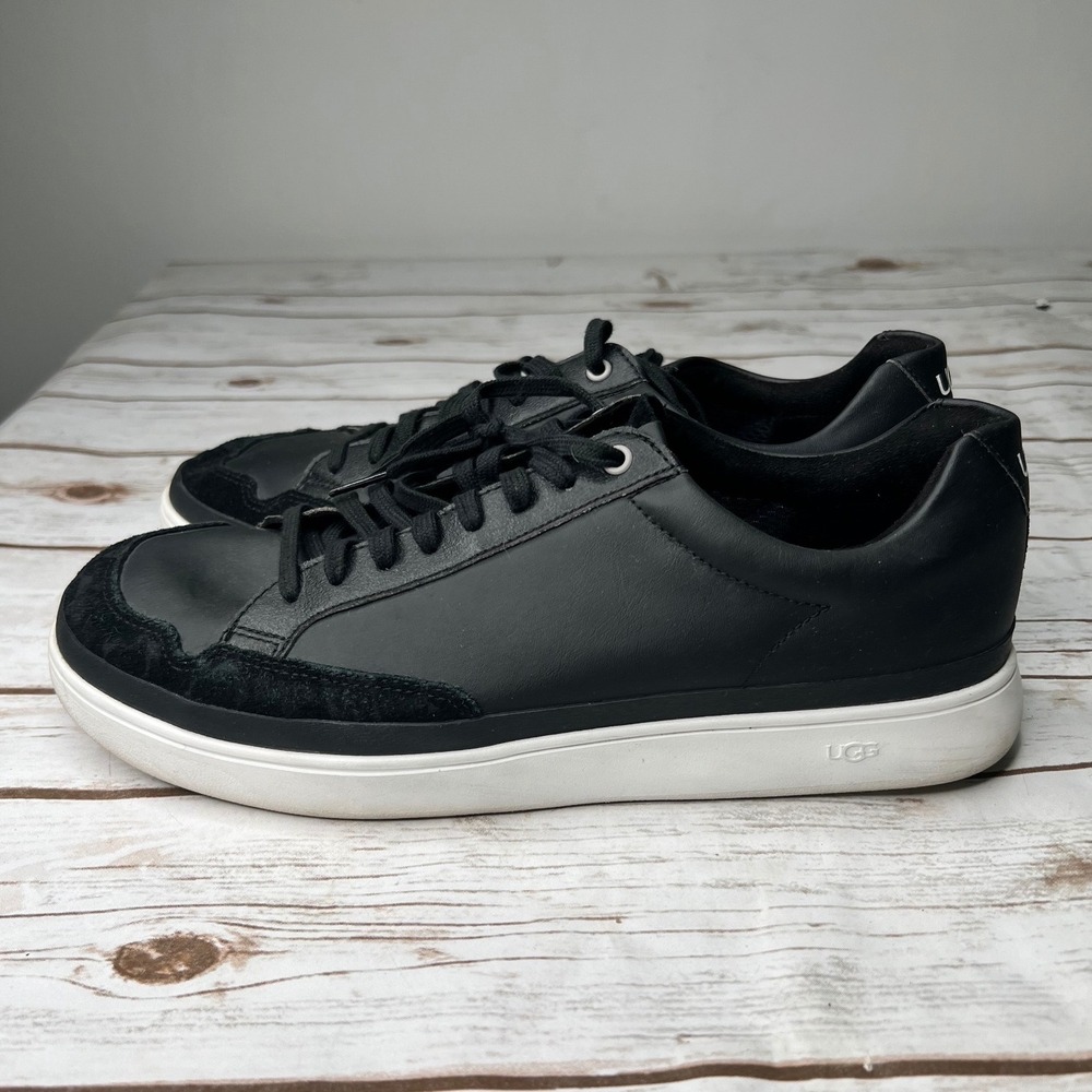 UGG South Bay Low Sneakers‎ Black Leather Suede Trim 10.5 Mens 1108959